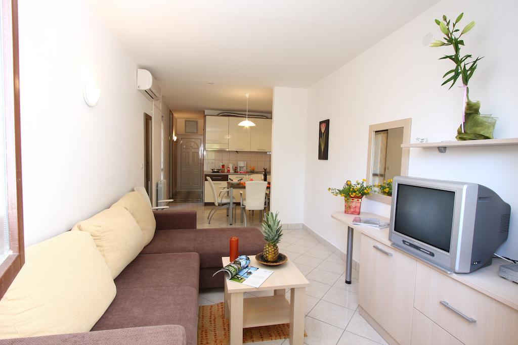 Beach Apartments Lavica Podstrana Exterior foto